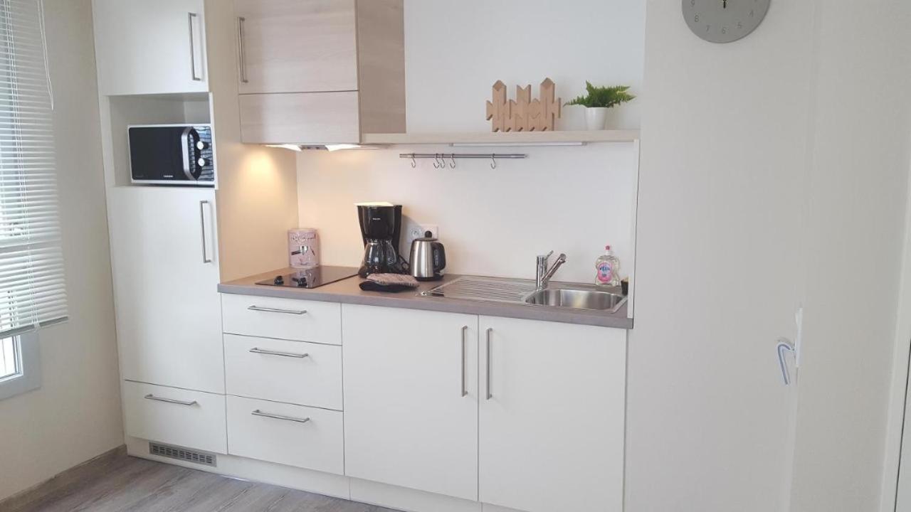 Residence Seniors Domitys Les Hautes Feuilles Reims Exterior foto